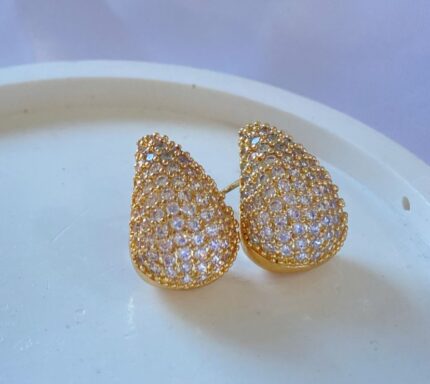 Brinco Gota Cravejada